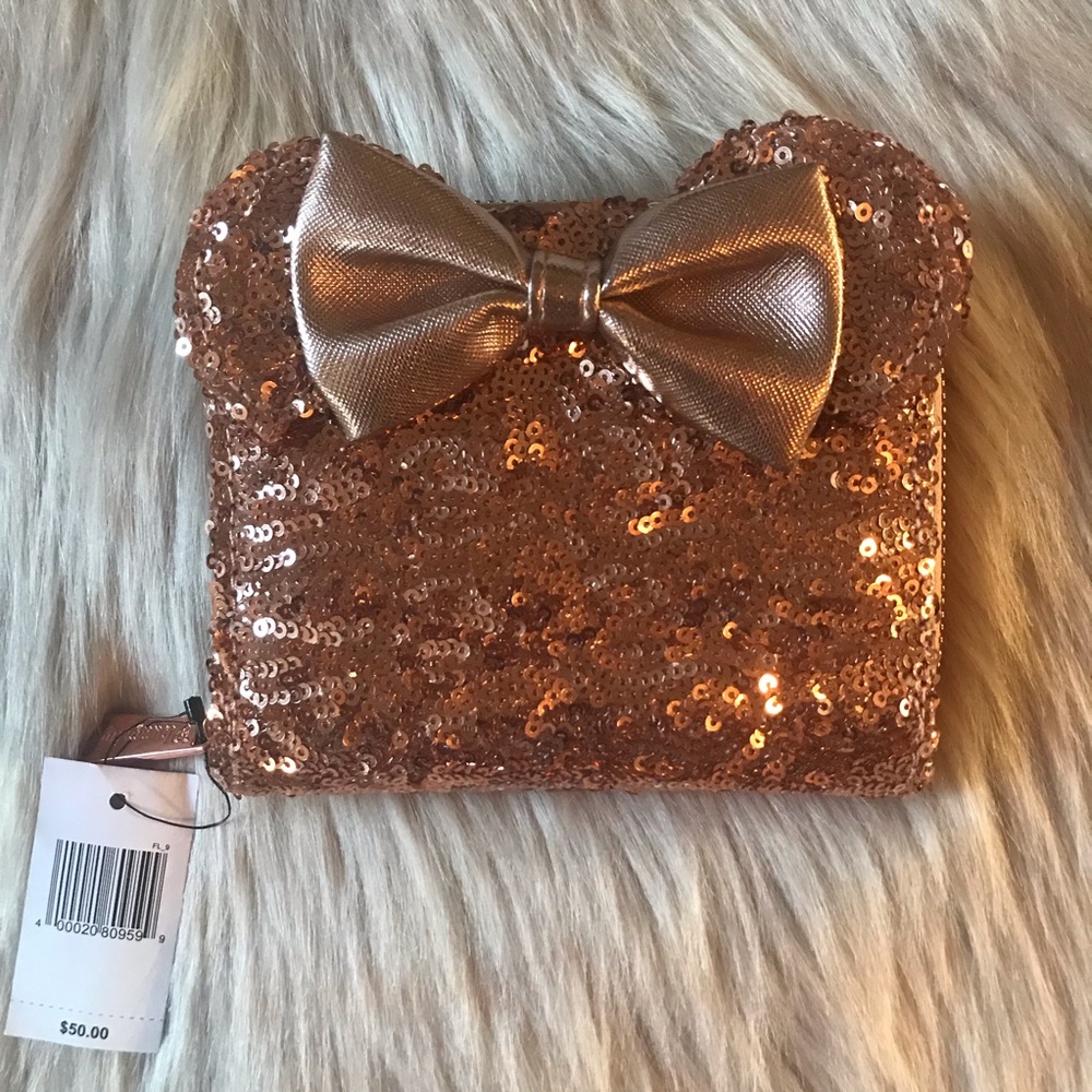 ✨Loungefly Sequins Rose Gold Minnie Mouse Wallet✨